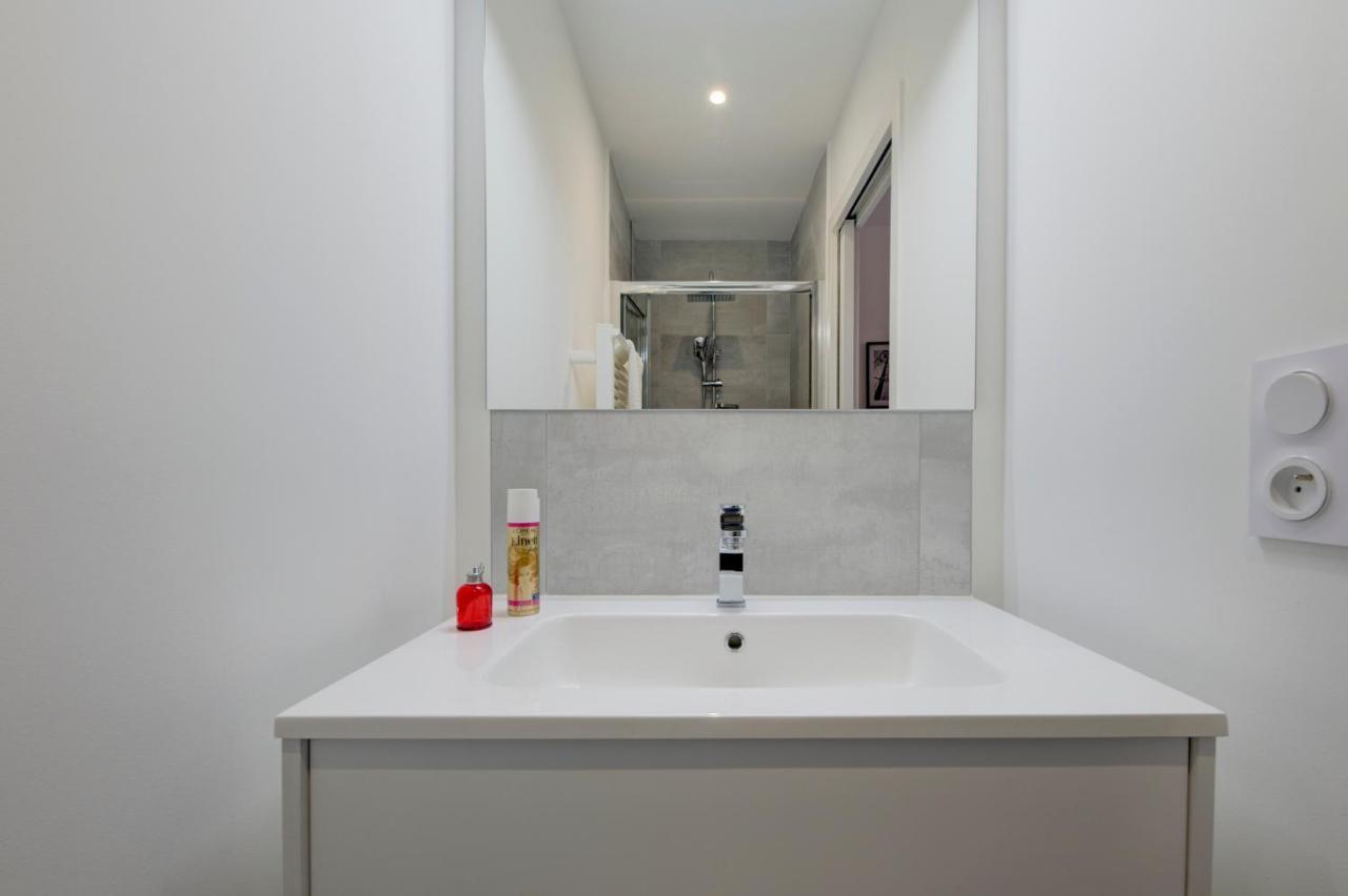 Les Forges 2 Pieces Rdc Apartment Avoine Exterior photo